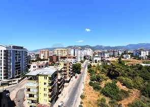 Пентхаус планировки 3+1 с видом на море