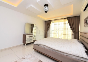 Пентхаус планировки 3+1 с видом на море