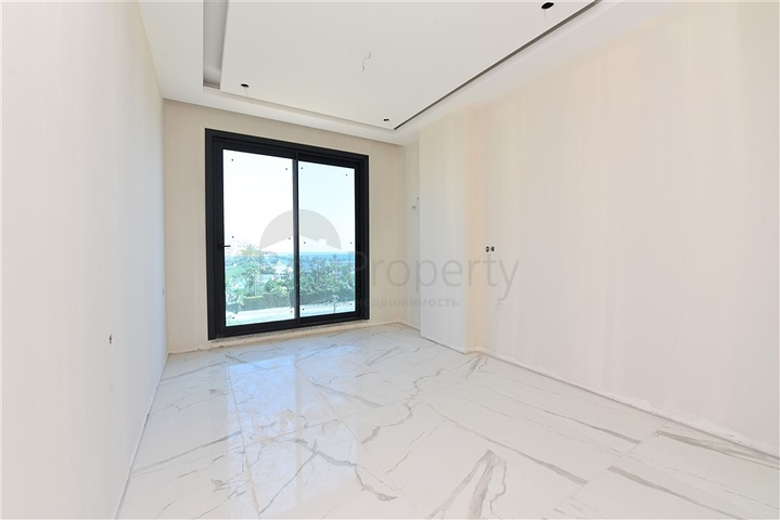 Двухкомнатная квартира с видом на море