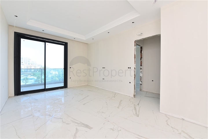 Двухкомнатная квартира с видом на море