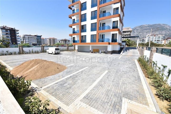 Двухкомнатная квартира с видом на море