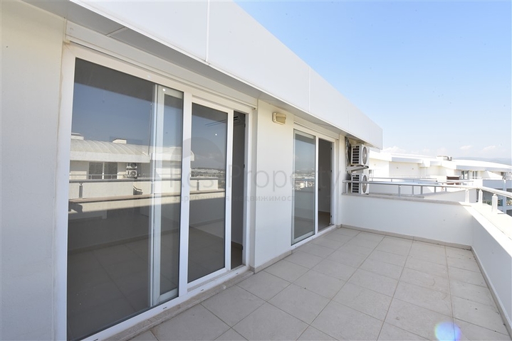  Пентхаус планировки 2+1 в районе Авсаллар