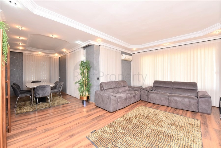 Меблированный пентхаус в районе Оба