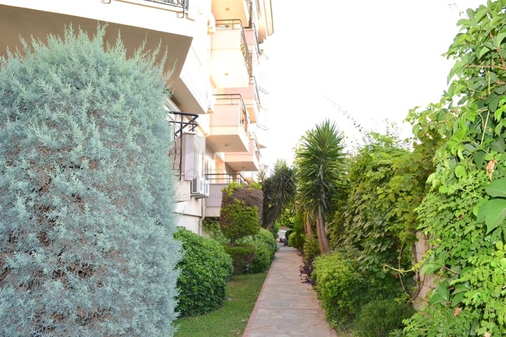 Меблированный пентхаус в районе Оба