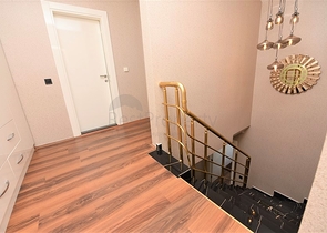 Меблированный пентхаус в районе Оба