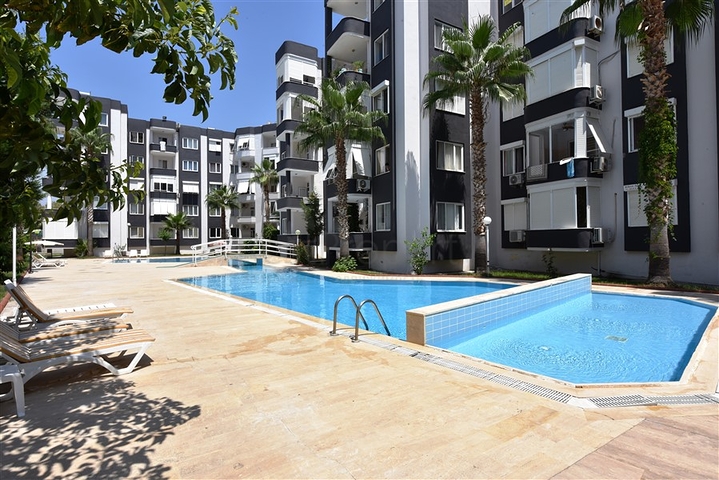 Трехкомнатная квартира в шаговой доступности от моря