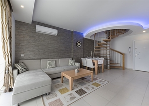 Меблированный пентхаус планировки 2+1 в Авсалларе