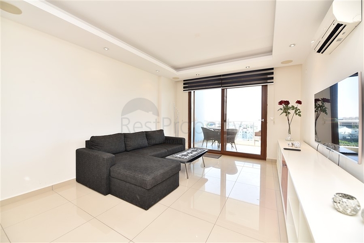 Двухкомнатная квартира с видом на море