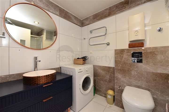 Двухкомнатная квартира с видом на море