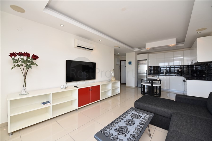 Двухкомнатная квартира с видом на море