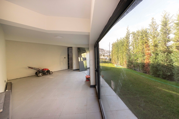 Просторная вилла по авторскому дизайну в Ялыкаваке!