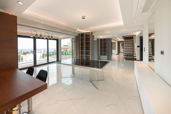 Просторная вилла по авторскому дизайну в Ялыкаваке!