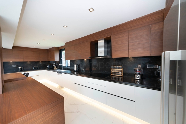 Просторная вилла по авторскому дизайну в Ялыкаваке!