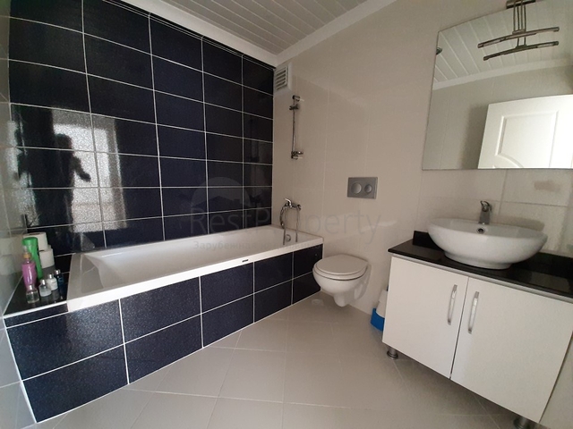 Трехкомнатная квартира с мебелью в Авсалларе