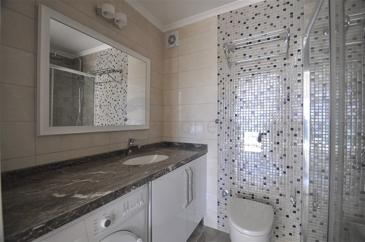 Трехкомнатная квартира в районе Каргыджак