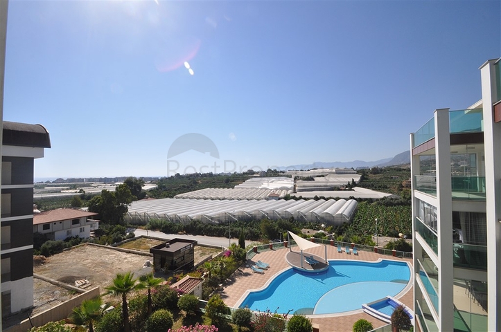 Трехкомнатная квартира в районе Каргыджак