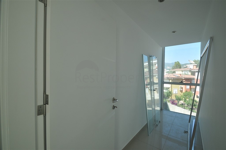 Трехкомнатная квартира в районе Каргыджак