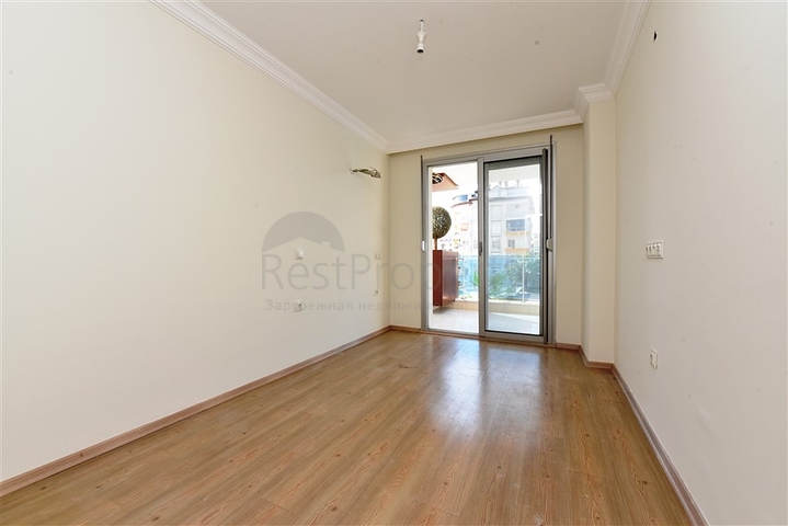 Трехкомнатная квартира в районе Кестель