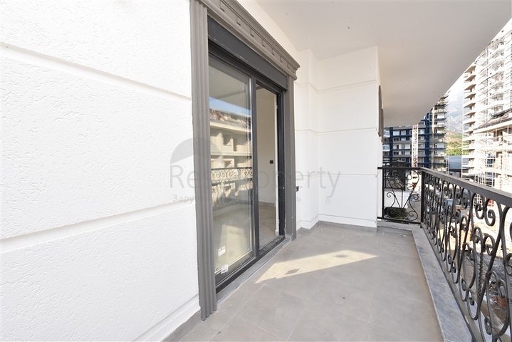 Трёхкомнатный пентхаус в районе Махмутлар