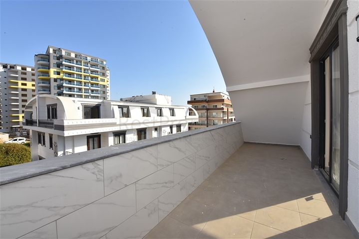 Трёхкомнатный пентхаус в районе Махмутлар