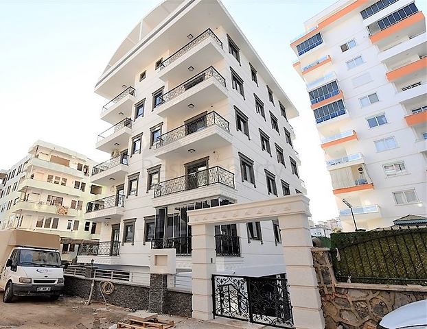 Трёхкомнатный пентхаус в районе Махмутлар