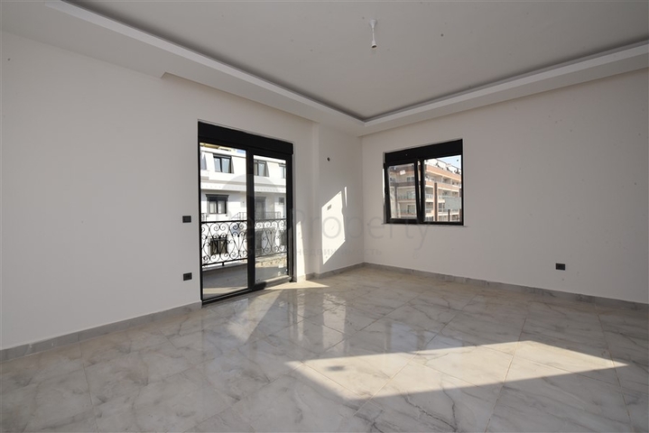 Трёхкомнатный пентхаус в районе Махмутлар