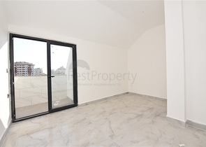 Трёхкомнатный пентхаус в районе Махмутлар