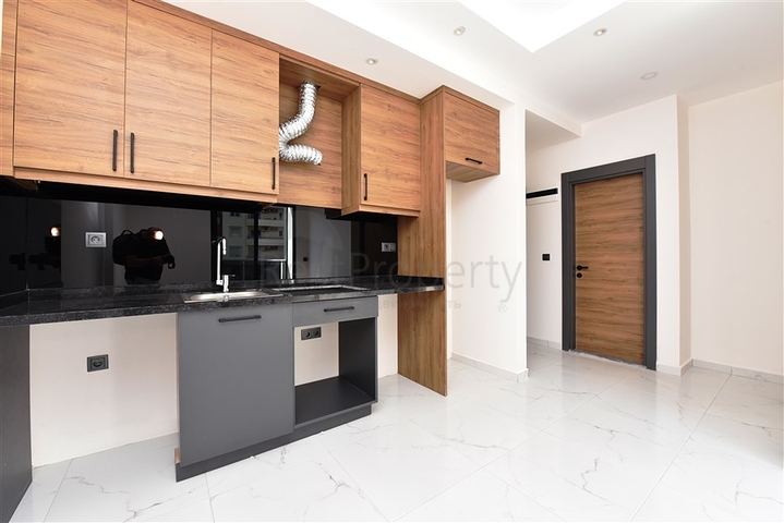 Квартира 1+1 в районе Оба