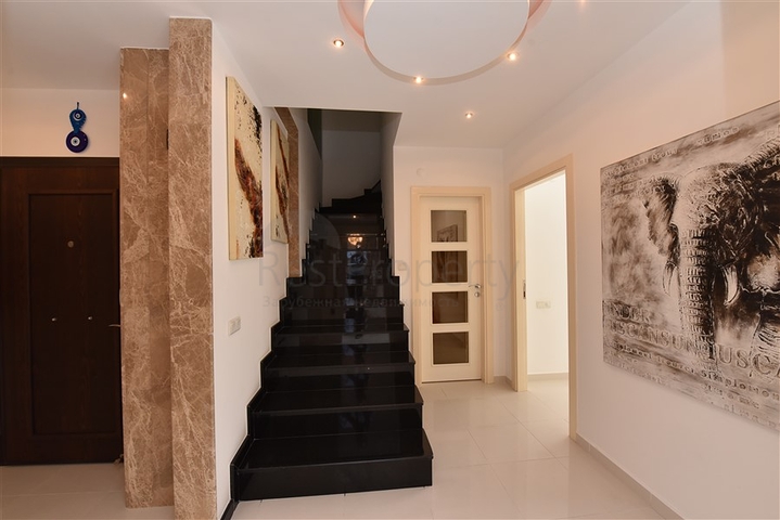 Пентхаус 4+1 в центре Аланьи