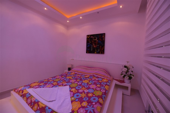 Пентхаус 4+1 в центре Аланьи