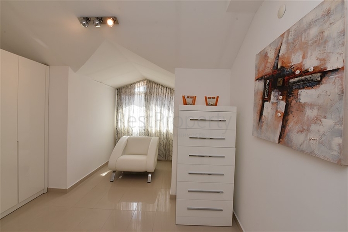 Пентхаус 4+1 в центре Аланьи