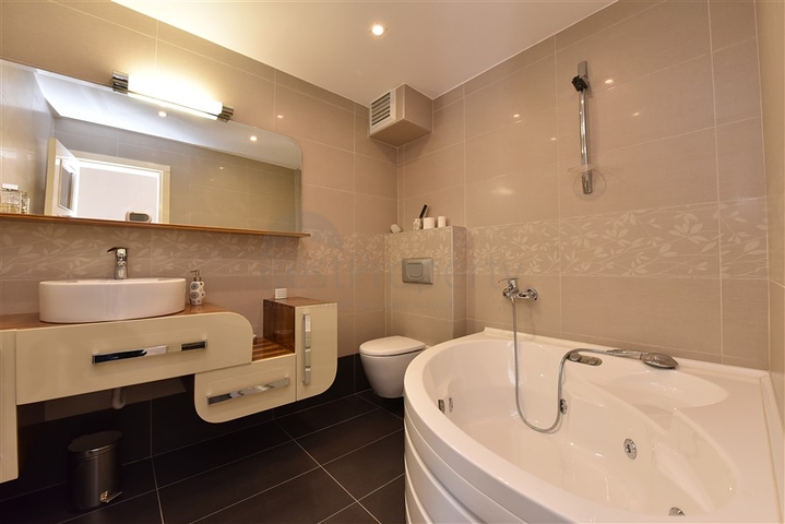 Пентхаус 4+1 в центре Аланьи