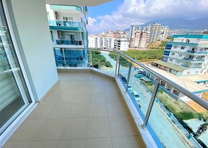 Меблированная квартира планировкой 1+1 в районе Махмутлар