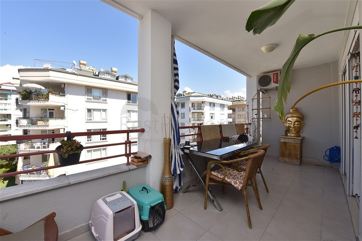 Меблированная квартира 1+1 в районе Оба