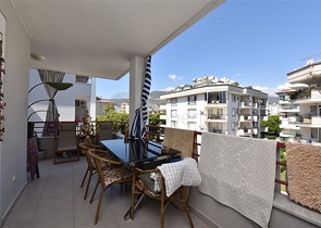 Меблированная квартира 1+1 в районе Оба