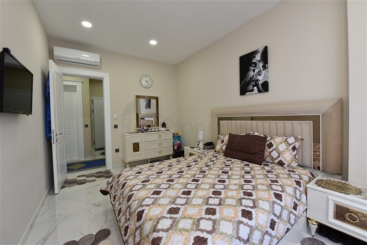 Меблированная квартира 2+1 с видом на море