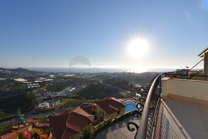 Двухуровневая квартира планировки 3+1