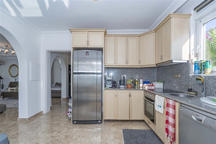 Двухэтажная вилла 3+1 с видом на море