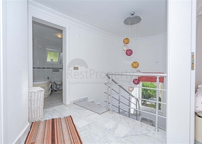 Двухэтажная вилла 3+1 с видом на море