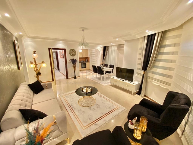 Квартира планировки 2+1 в 50 метрах от моря