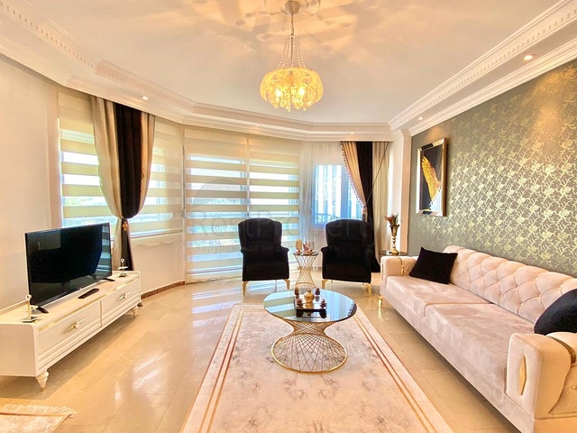 Квартира планировки 2+1 в 50 метрах от моря