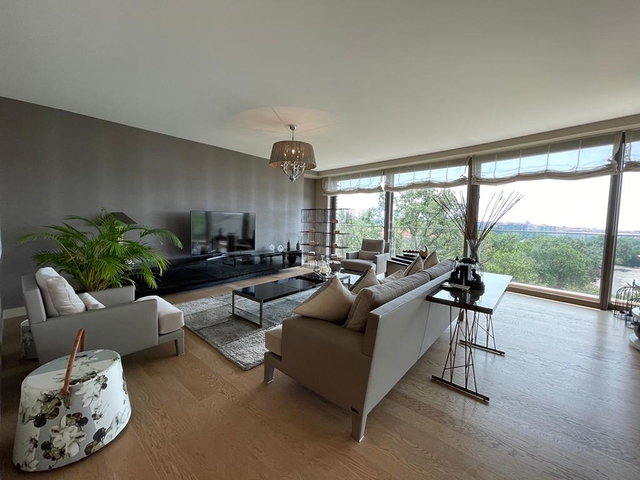 Укромное место для жизни на лоне природы в самом сердце города