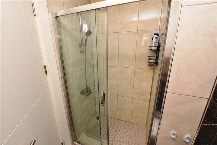 Двухкомнатная квартира с мебелью