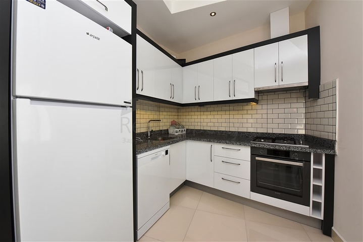 Двухкомнатная квартира с мебелью