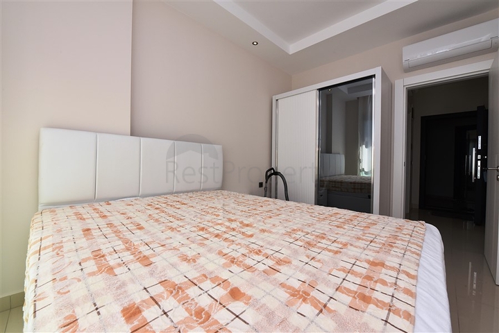 Двухкомнатная квартира с мебелью