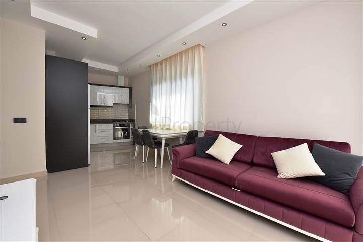 Двухкомнатная квартира с мебелью