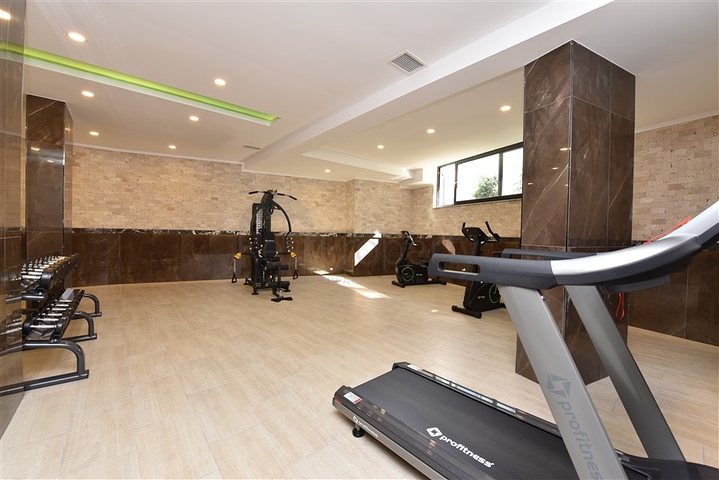 Двухкомнатная квартира с мебелью