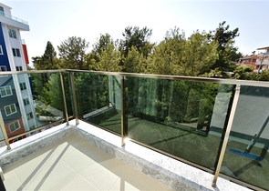 Двухкомнатная квартира с мебелью