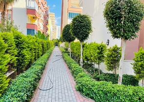 Меблированная квартира планировки 1+1 в 200 метрах от моря