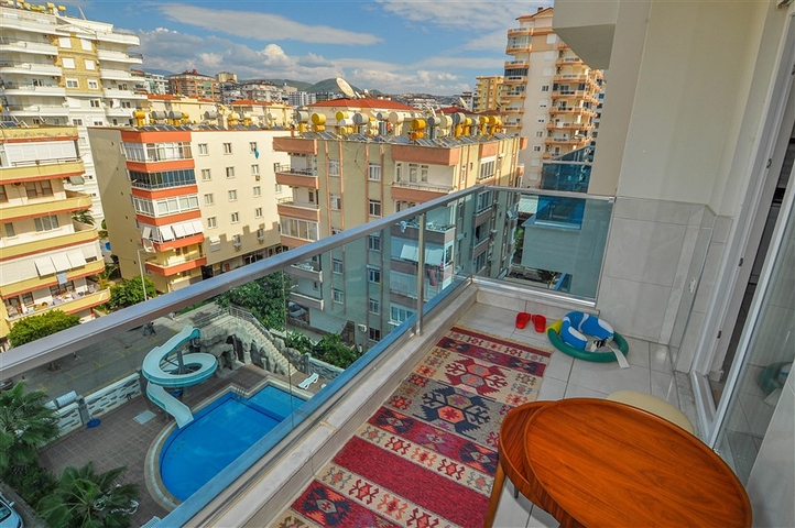 Меблированная квартира планировки 1+1